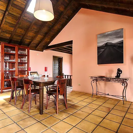 La Casa Del Volcan Ferienhaus Tahiche