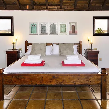 La Casa Del Volcan Ferienhaus Tahiche